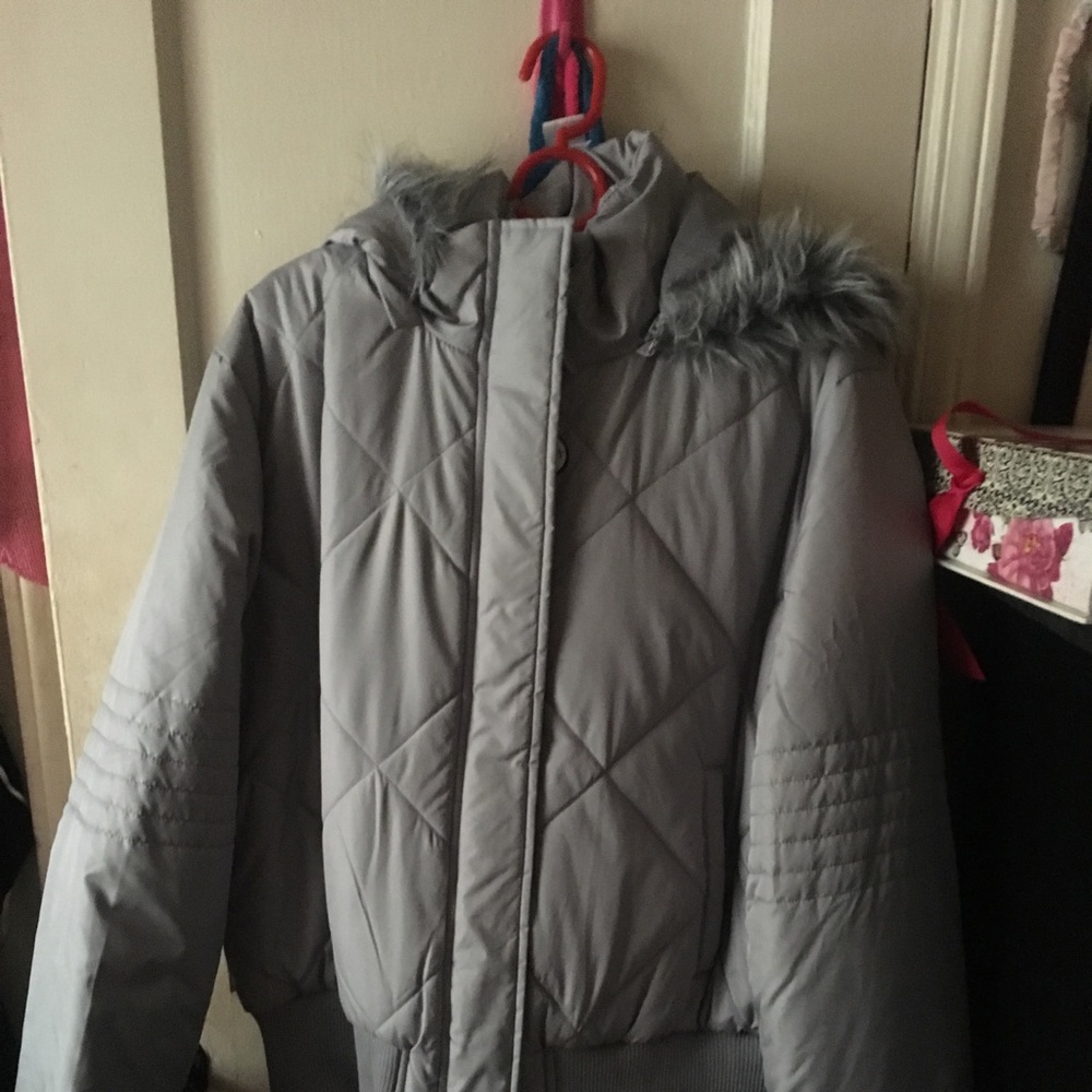 Brand new with tag women Junior coat